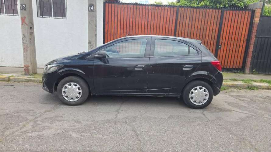 Chevrolet onix lt 2018 4.9 conversable