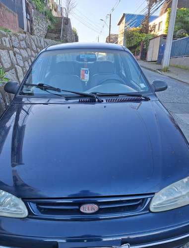 Kia Avello 1.5