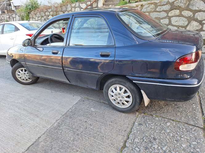 Kia Avello 1.5