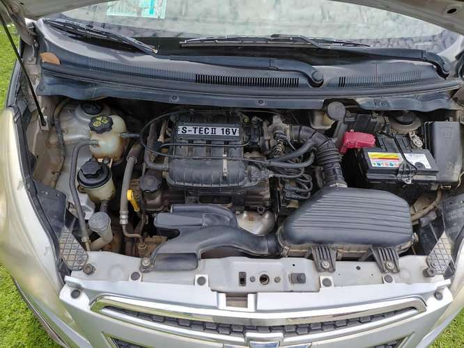 auto chevrolet Spark Gt año 2013
