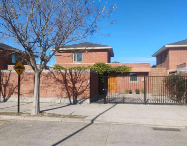 HERMOSA CASA EN VALLES LA ARAUCARIAS EN BUIN - Imagen 3