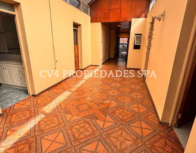 ¡Propiedad en Venta en Estación Central con galpón! - Imagen 3