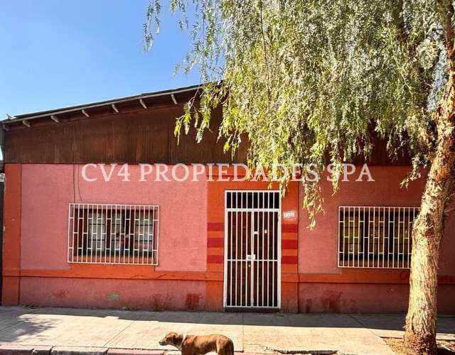¡Propiedad en Venta en Estación Central con galpón! - Imagen 1