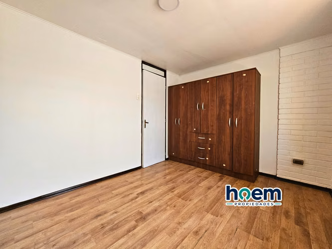 ¡CASA DE UN PISO CON 3 DORMITORIOS Y 2 BAÑOS EN TALCA!, VILLA COLIN SUR.