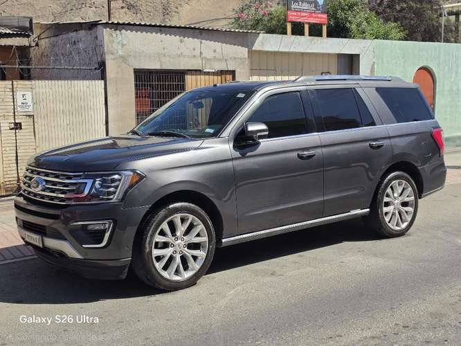FORD EXPEDITION LIMITED 2018