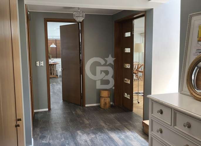 Casa remodelada, a pasos de Plaza Colombia - Imagen 9