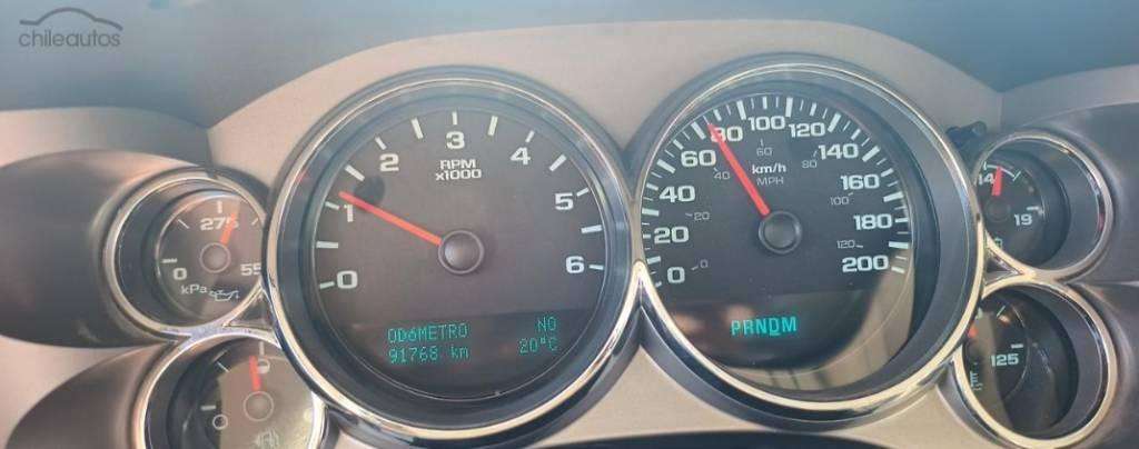 Vendo Camioneta Chevrolet Silverado LT 5.3 Auto, 4x4.-