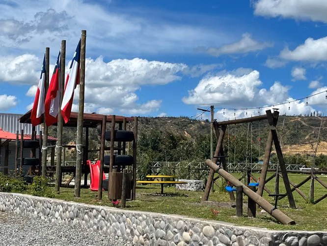 Parcela, 5 dormitorios, piscina, 5.000mts2, a 10 minutos de Talca. - Imagen 18