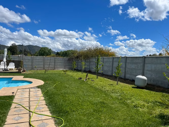 Parcela, 5 dormitorios, piscina, 5.000mts2, a 10 minutos de Talca. - Imagen 17