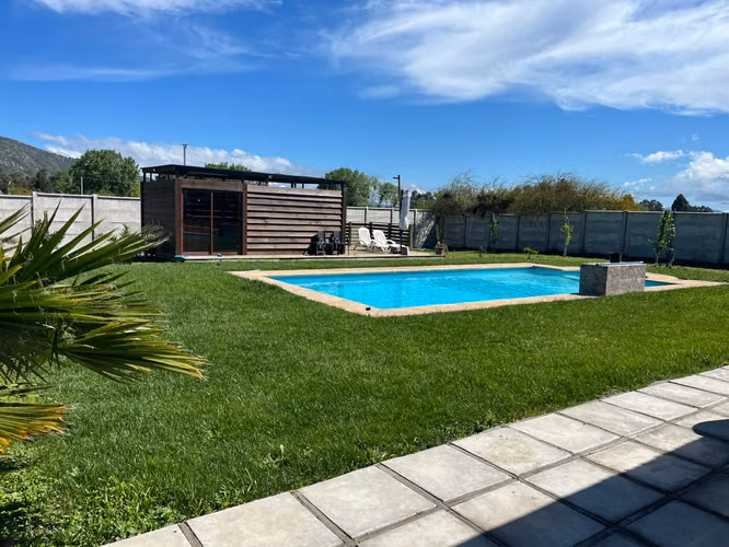 Parcela, 5 dormitorios, piscina, 5.000mts2, a 10 minutos de Talca. - Imagen 14