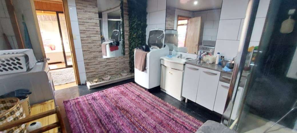 CASA PARA USO COMERCIAL 3D 2B 4E 1B SECTOR EX MATADERO CHIG.