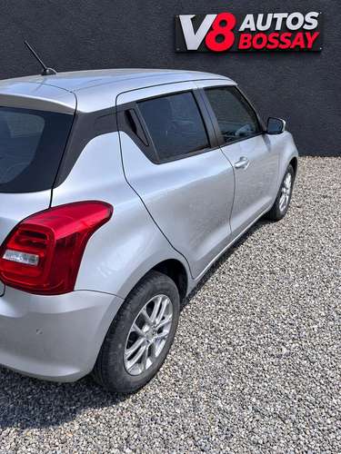 SUZUKI SWIFT 2WD 2022 - Imagen 7