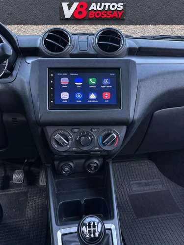 SUZUKI SWIFT 2WD 2022 - Imagen 10