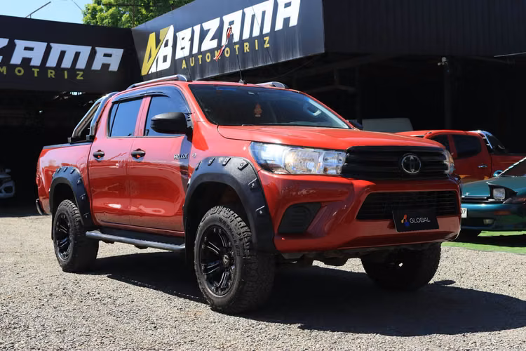TOYOTA HILUX 2021 DX FULL AC 4X2 DIESEL 2.4L CONTROL CRUCERO DCAB