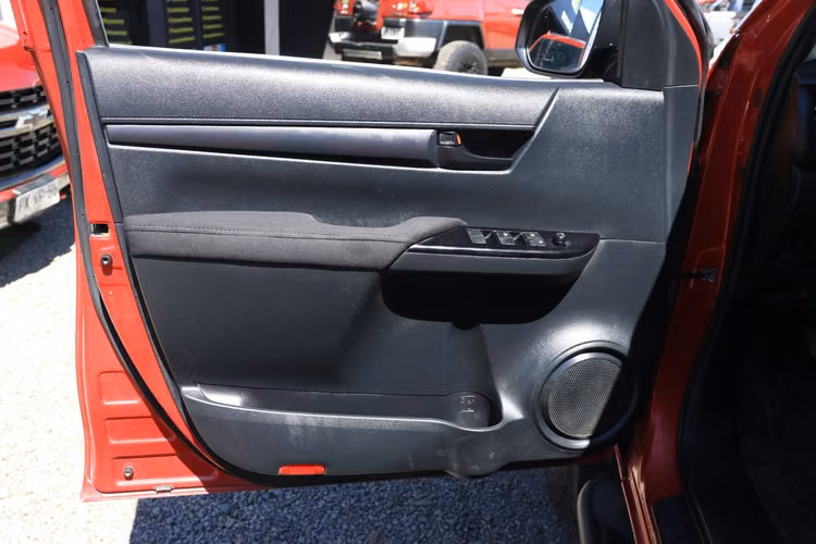 TOYOTA HILUX 2021 DX FULL AC 4X2 DIESEL 2.4L CONTROL CRUCERO DCAB - Imagen 16