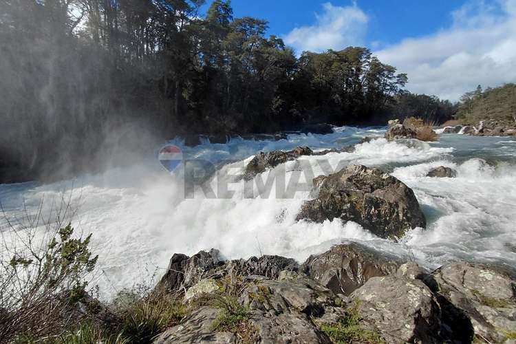 Inversión turística en pucón con río y saltos - Imagen 6