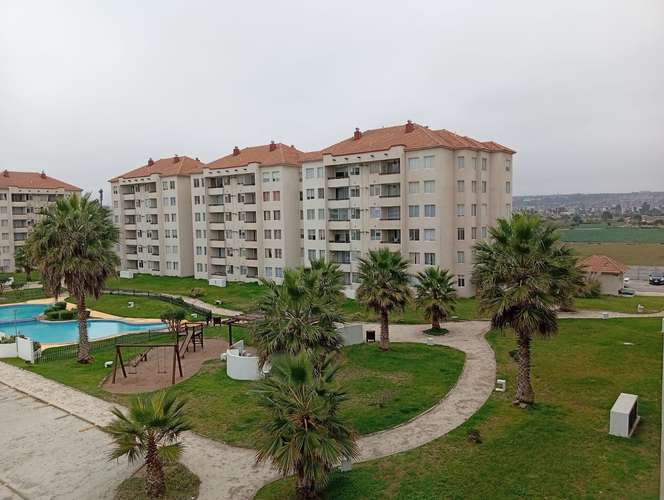 ACOGEDOR Y AMPLIO DEPARTAMENTO AMOBLADO  EN CONDOMINIO - Imagen 7
