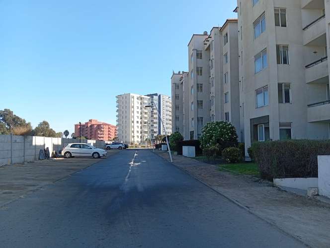 ACOGEDOR Y AMPLIO DEPARTAMENTO AMOBLADO  EN CONDOMINIO - Imagen 23