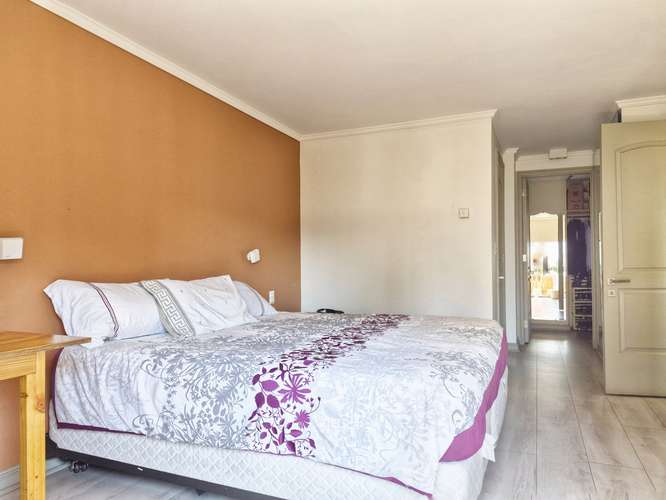SE VENDE AMPLIO DEPTO EL GOLF 2 DORM, 2 BAÑOS SERVICIOS - Imagen 12