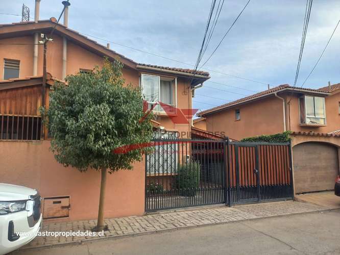 CASA EN QUILICURA, 3 DORMITORIOS 3 BAÑOS