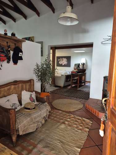 VENTA DE CASA DE CAMPO CON PISCINA, QUINCHO Y 4 DORMITORIOS - Imagen 11