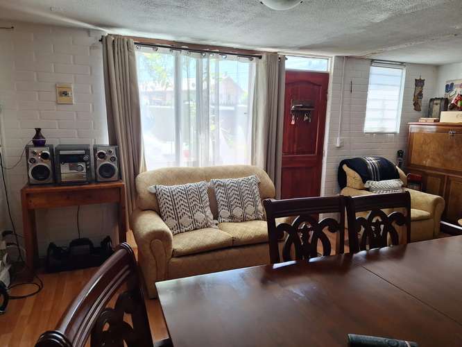 OFERTA SE VENDE CASA CON 2D3B1E AMPLIADA EN EL ROSAL MAIPÚ - Imagen 4