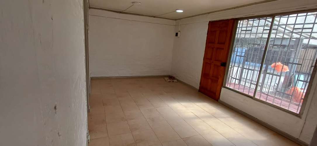 VENTA CASA LA CISTERNA 3 DORMITORIOS 1 BAÑO - Imagen 8