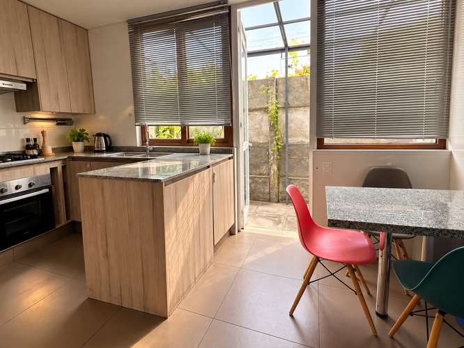 CASA FAMILIAR EN VENTA EN EXCLUSIVO SECTOR DE CHAMISERO - Imagen 7