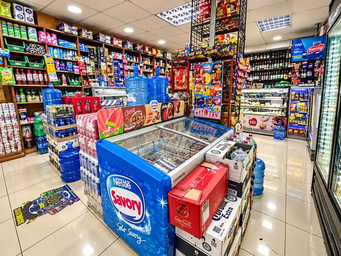 BOTILLERÍA  MINIMARKET VENTA DERECHO A LLAVE - Imagen 10