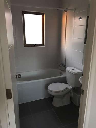 VENDE CASA DE ESQUINA EN AVDA LAS ROSAS MACHALI - Imagen 13