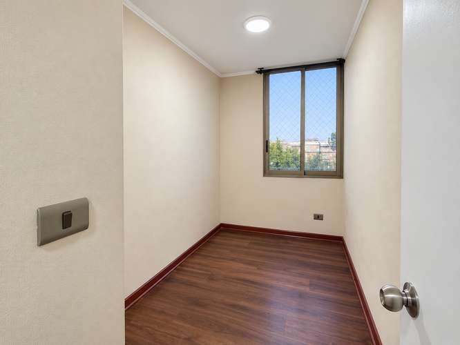 DEPARTAMENTO CON BALCÓN Y PISCINA - METRO LO VIAL - Imagen 15