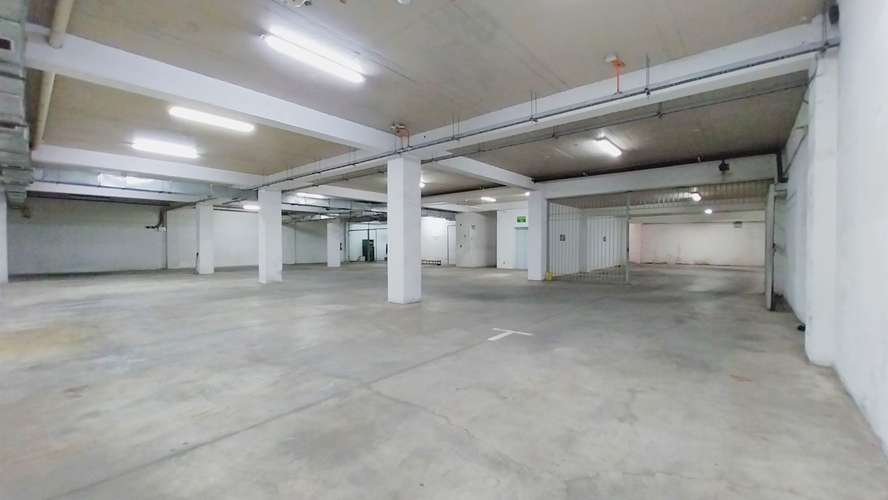 Edificio Equipado A Minutos del Centro A Pasos de Autopista - Imagen 20