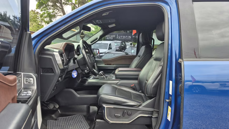 FORD  F150 LARIAT 2023 - Imagen 9