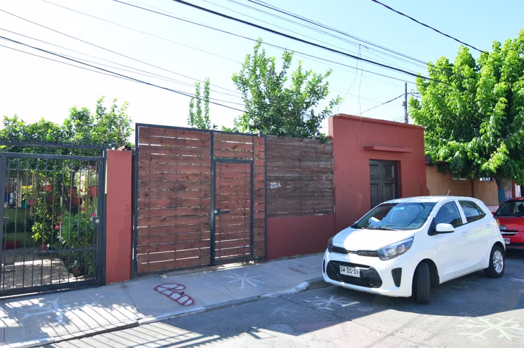 AMPLIA CASA EN ARRIENDO – QUINTA NORMAL
