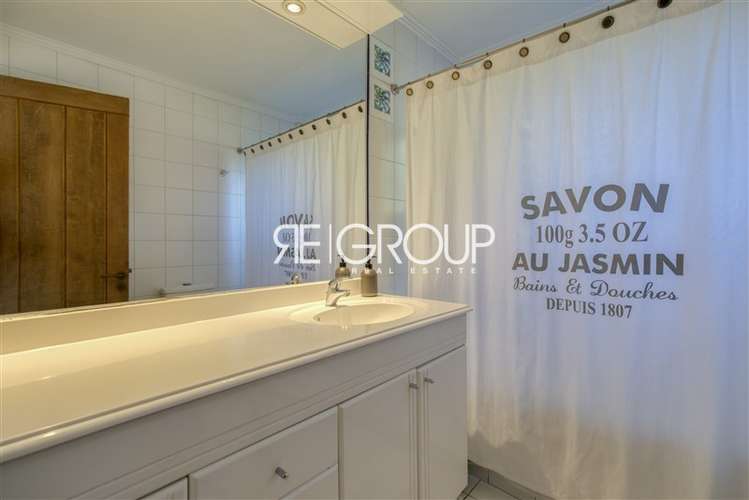 Casa en venta de 5 dorm. en Lo Barnechea - Imagen 9