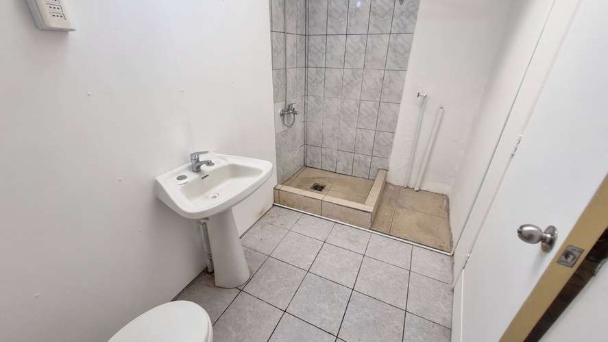 Casa 3 dormitorios, Estacionamiento, Metro Las Rejas - Imagen 13