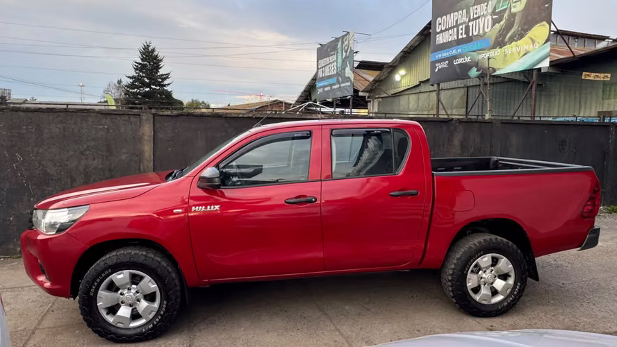 TOYOTA HILUX 4X4 - Imagen 6