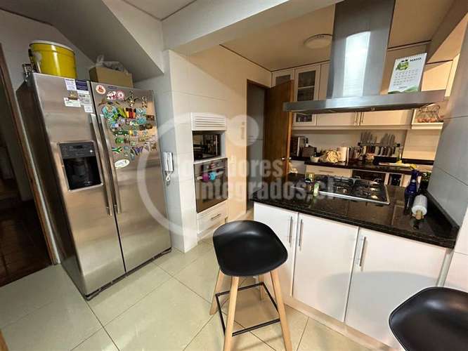 Casa en venta de 5 dorm. en Las Condes - Imagen 8