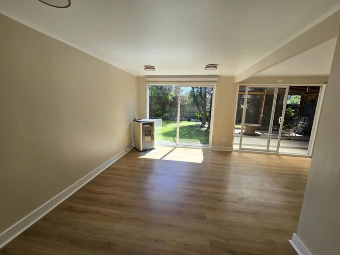 EXCLUSIVA CASA EN ARRIENDO – CONDOMINIO RÍO VALDIVIA