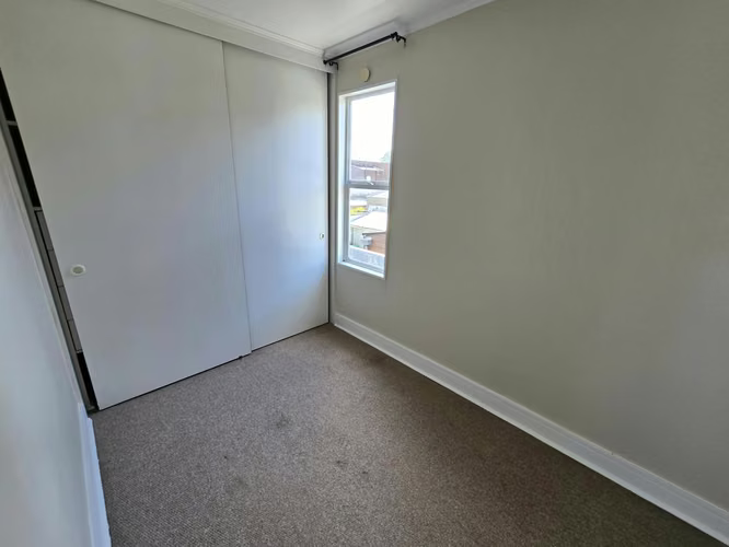 EXCLUSIVA CASA EN ARRIENDO – CONDOMINIO RÍO VALDIVIA