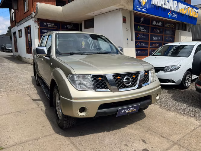 NISSAN NAVARA AUTOMATICA