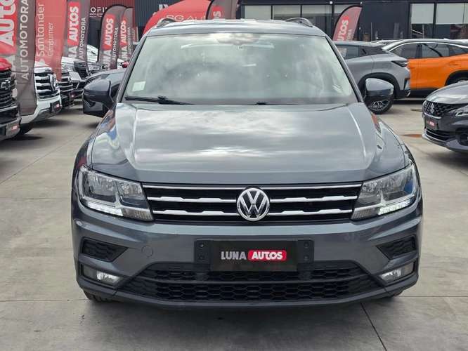 VOLKSWAGEN TIGUAN 2019 - Imagen 2
