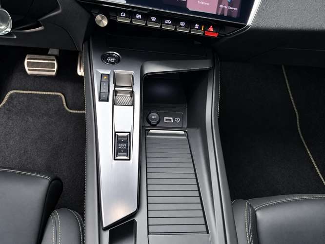 Peugeot 308 1.2 GT PURETECH 130 AT 2024 - Imagen 12