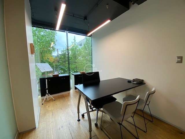 Local Comercial en arriendo en Lo Barnechea - Imagen 28