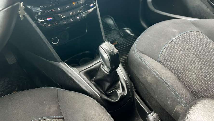 Peugeot 208 1.2 MT (2021) - Imagen 13
