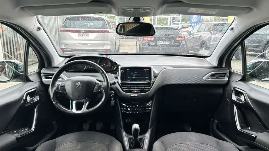 Peugeot 208 1.2 MT (2021) - Imagen 10