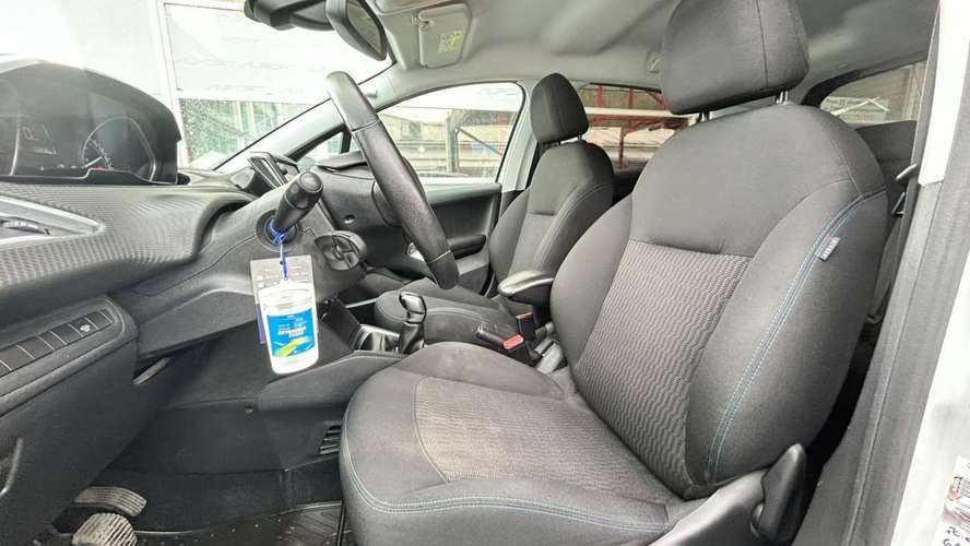 Peugeot 208 1.2 MT (2021) - Imagen 6