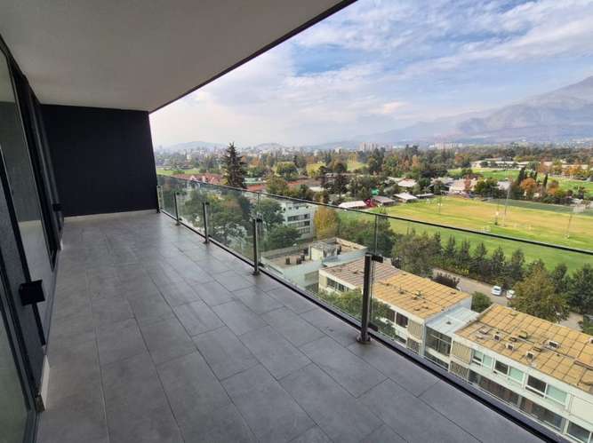 SE ARRIENDA EXCLUSIVO DEPARTAMENTO EN COMUNA DE LA REINA