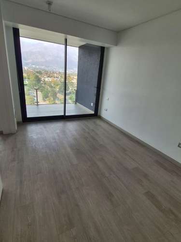 SE ARRIENDA EXCLUSIVO DEPARTAMENTO EN COMUNA DE LA REINA