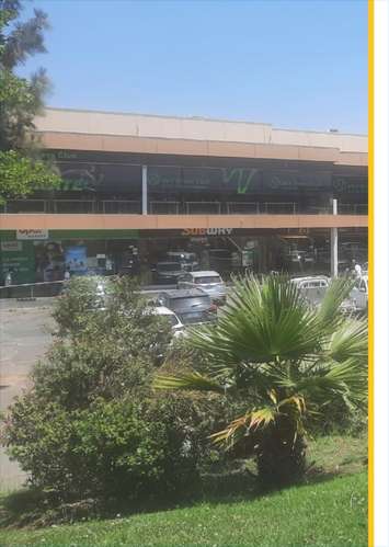 STRIP CENTER CAMINO EL ALBA Locales Comerciales en Arriendo